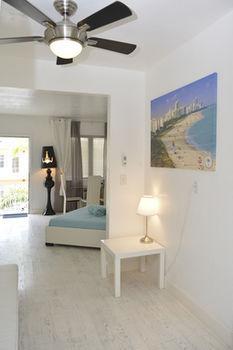 Art Deco Ocean Walk Apartments Маями Бийч Екстериор снимка
